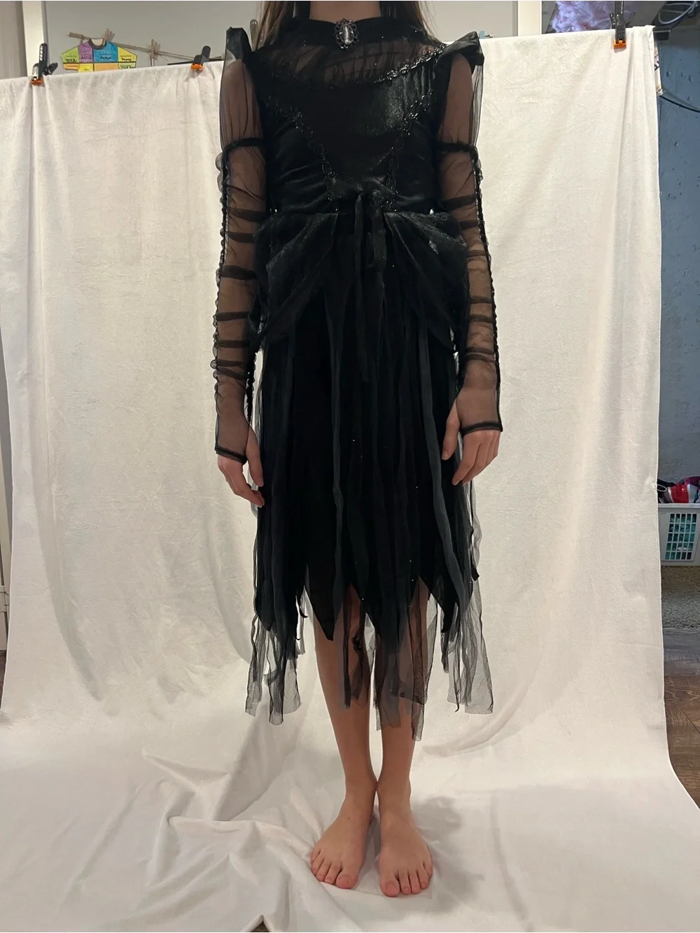 Kids’ witch dress Halloween Costume - Picture 1 of 5